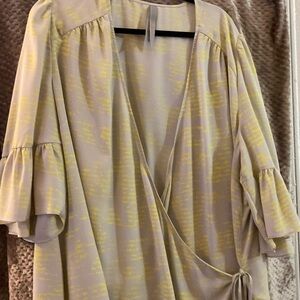 Melissa McCarthy Seven7 Yellow Patterned Blouse
